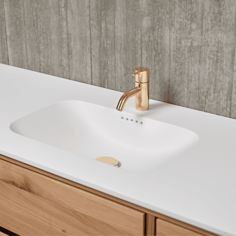 Nice heldekkende servant